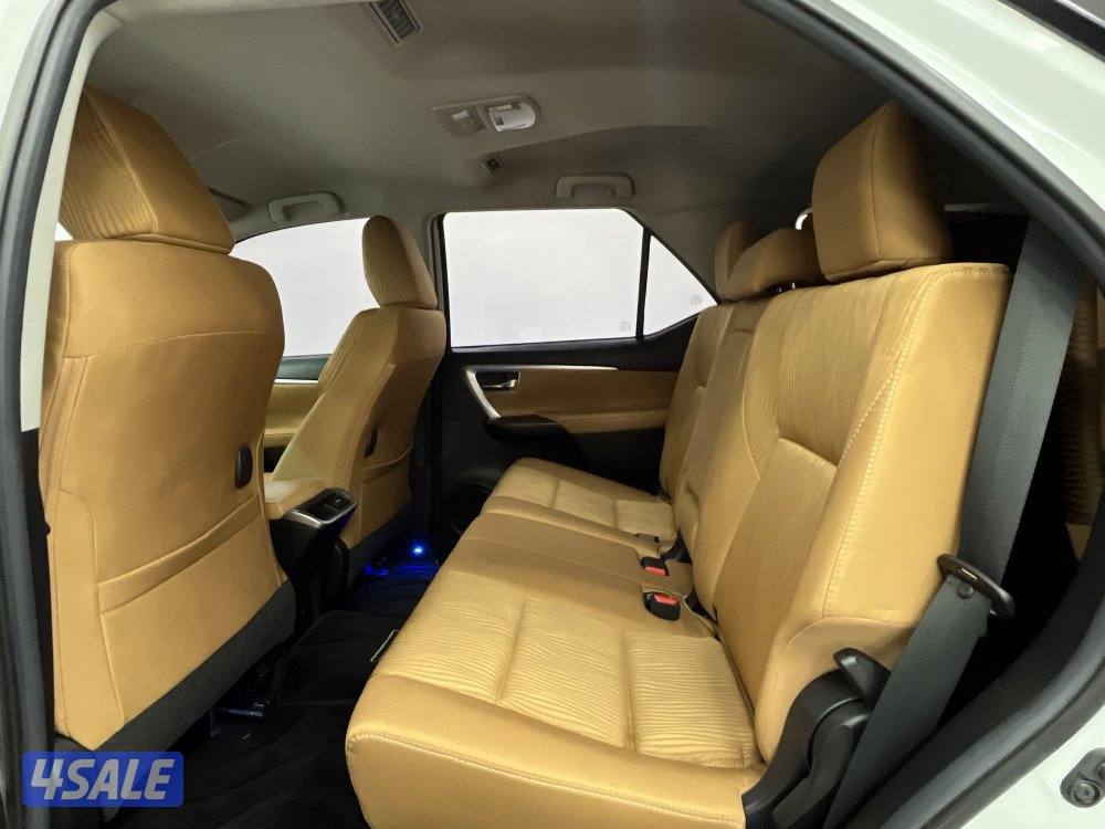 TOYOTA FORTUNER_N 23FT4H_U3