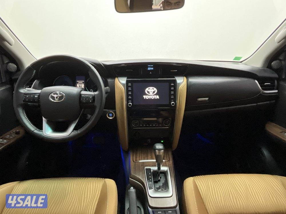 TOYOTA FORTUNER_N 23FT4H_U8