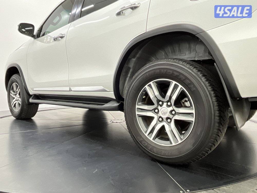 TOYOTA FORTUNER_N 23FT4H_U7