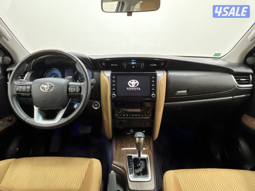 TOYOTA FORTUNER_N 23FT4H_U8