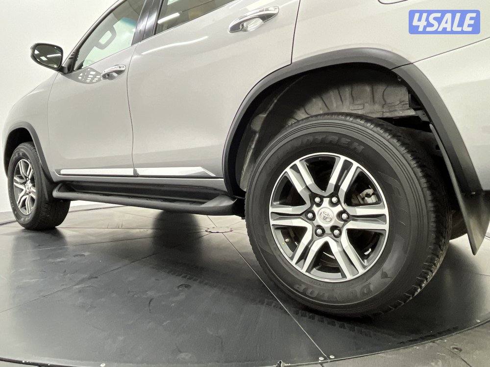 TOYOTA FORTUNER_N 23FT4H_U6
