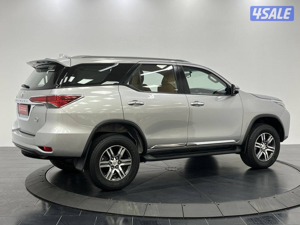 TOYOTA FORTUNER_N 23FT4H_U10