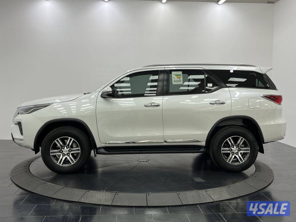 TOYOTA FORTUNER_N 23FT4H_U2