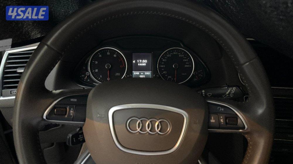 اودي Q5 عداد 67 الف موديل 2017 شرط الفحص8