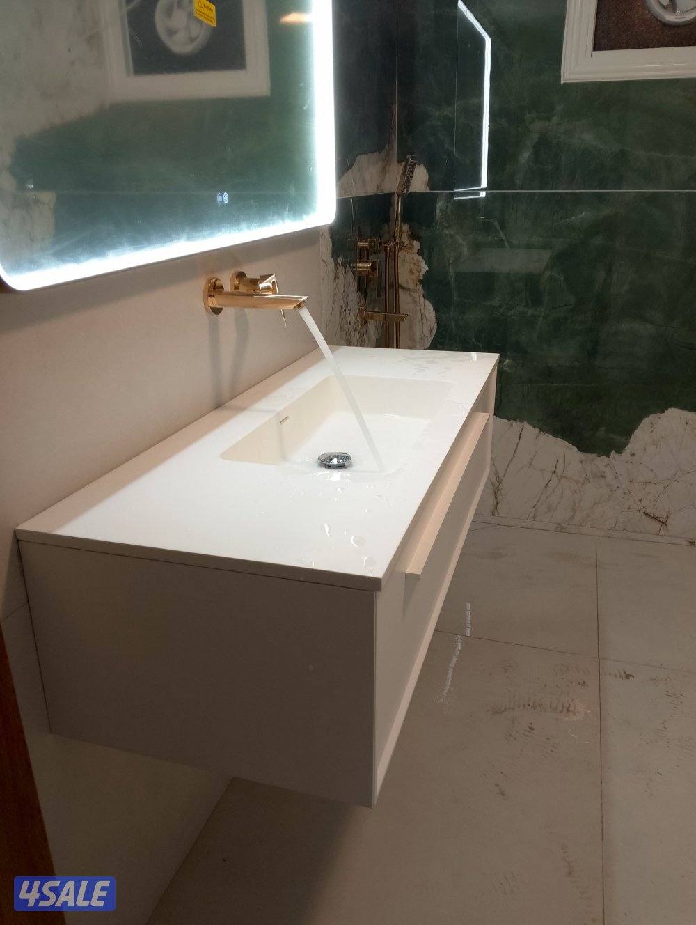 فني صحي وتمديد وتشطيب حمامات وتغيير السيراميك2