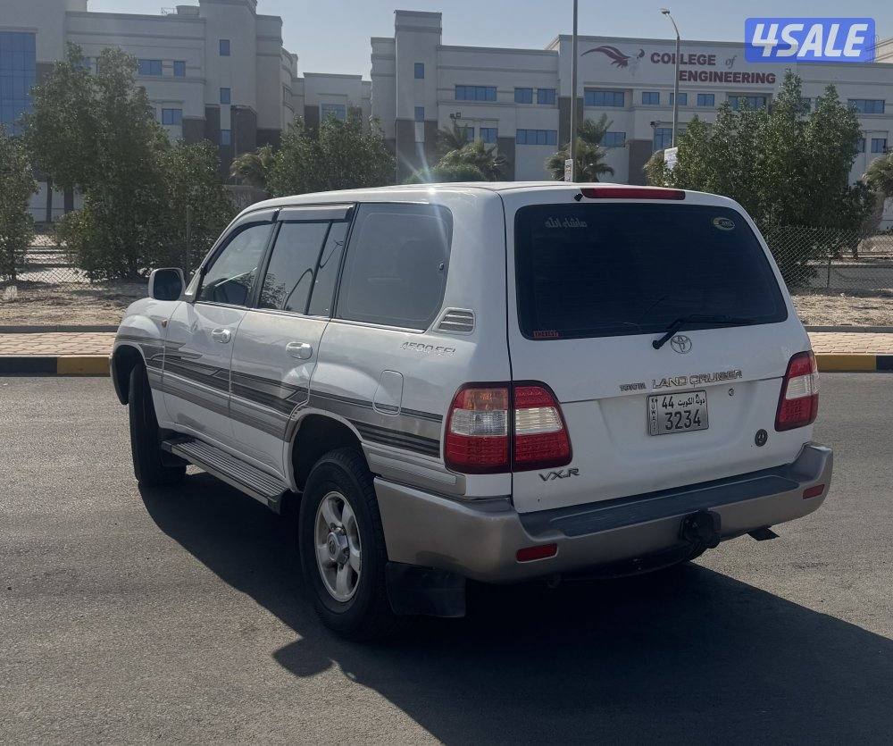لاند كروزر 20022