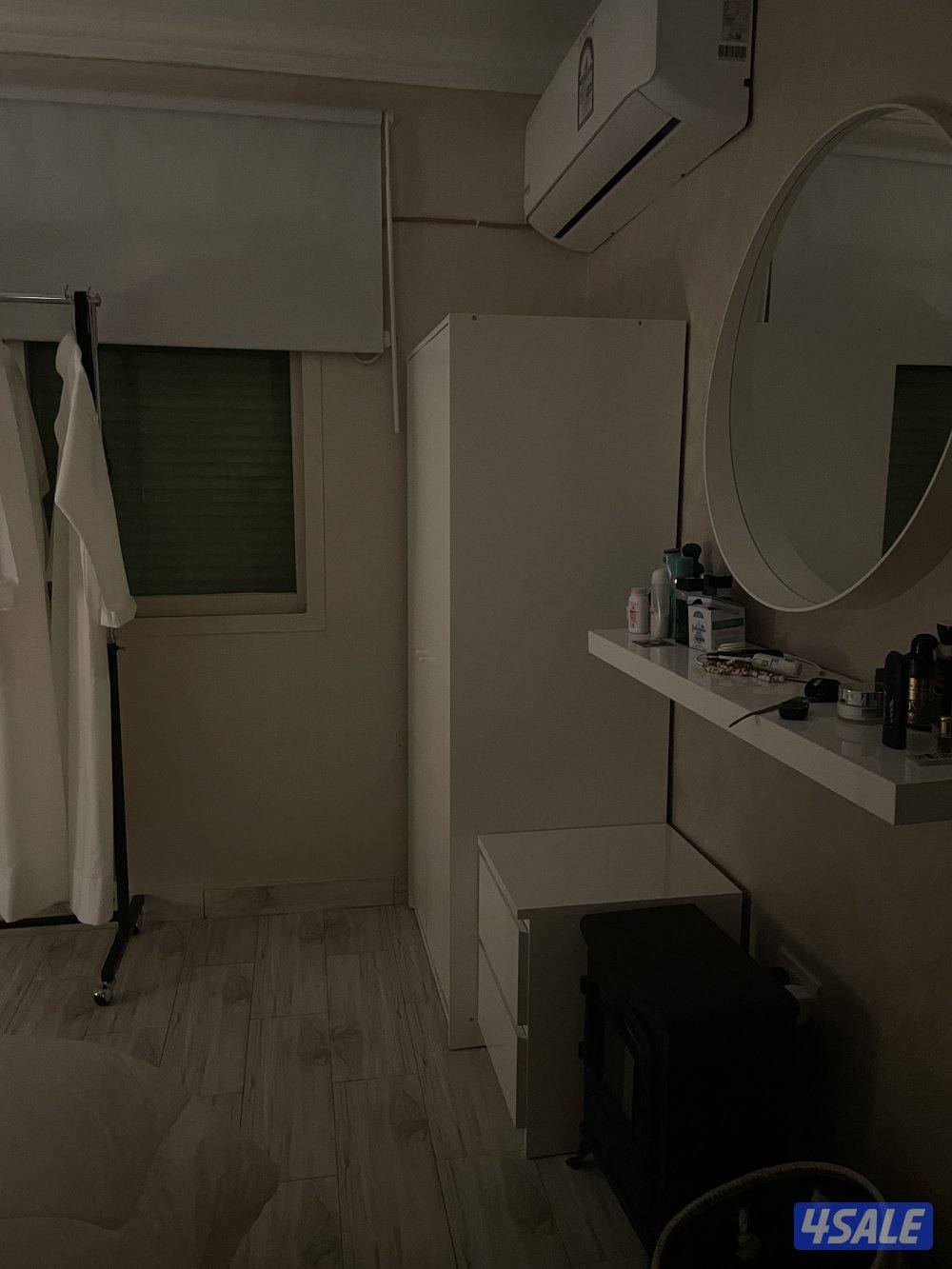 للبيع شقة غرفة وصالة بالسالمية شارع قطر6