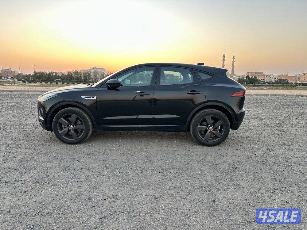 جيب جاكوار E Pace إس ٢٠١٩ ماشي ٨٣ الف1