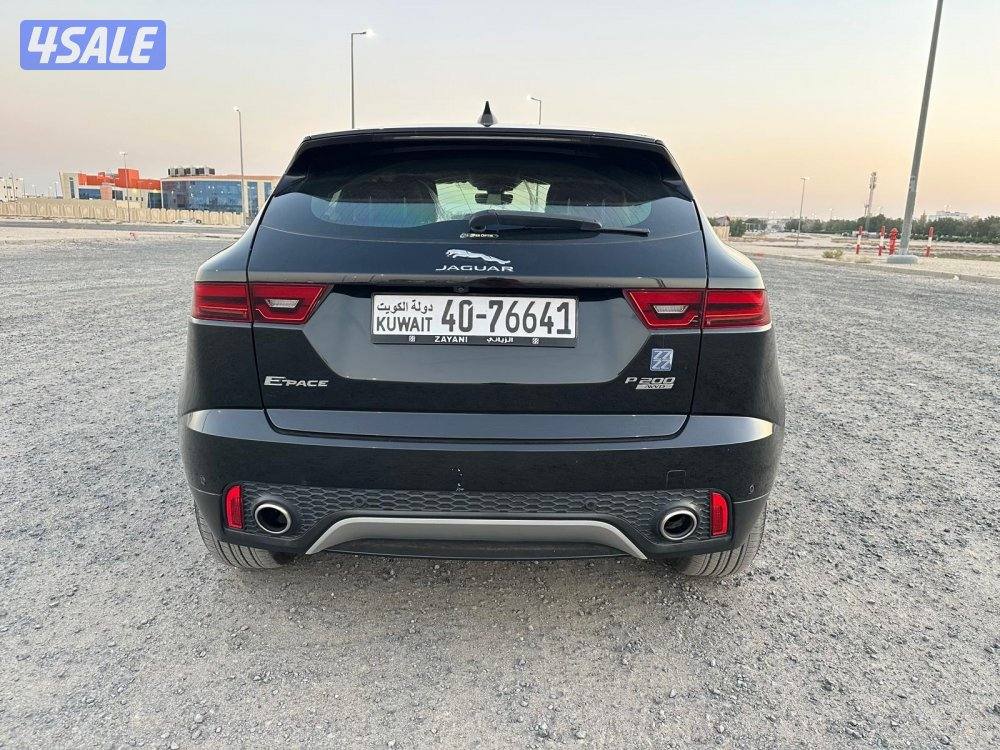 جيب جاكوار E Pace إس ٢٠١٩ ماشي ٨٣ الف8