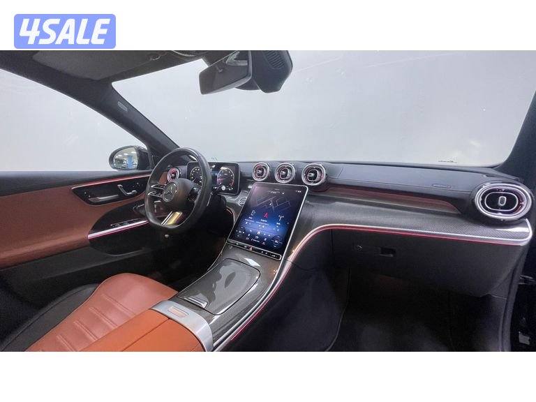 Mercedes-Benz C-Class9