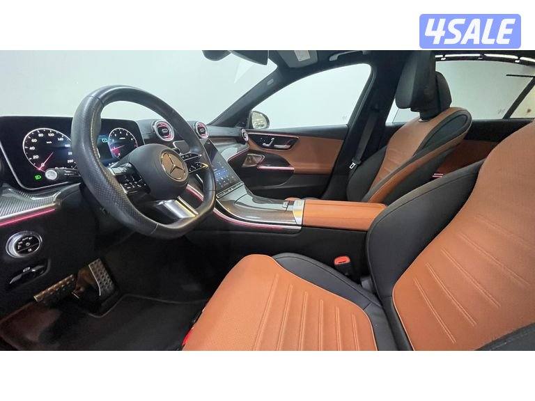 Mercedes-Benz C-Class10