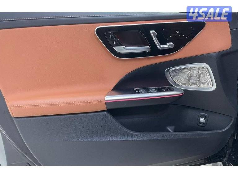 Mercedes-Benz C-Class14