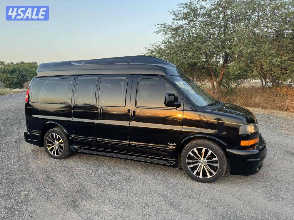 للبيع فان اللون اسود20138