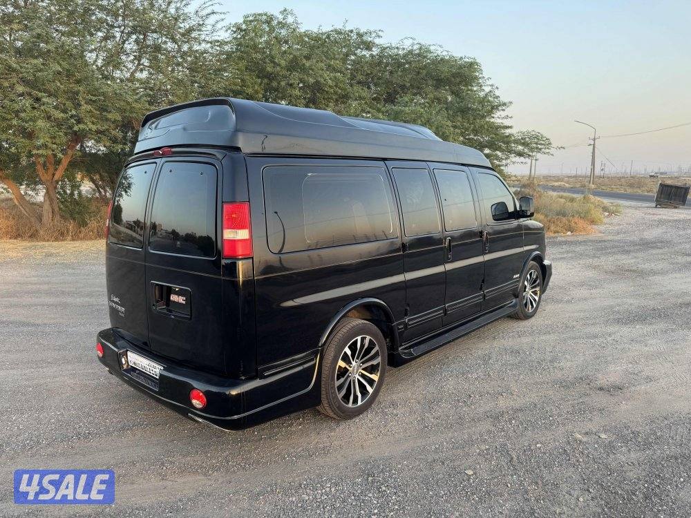 للبيع فان اللون اسود201310