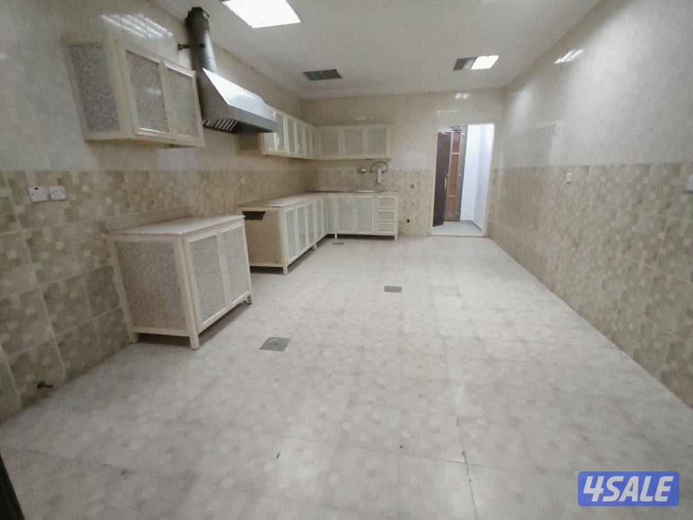 دوبلكس للاجار ٥ غرف0