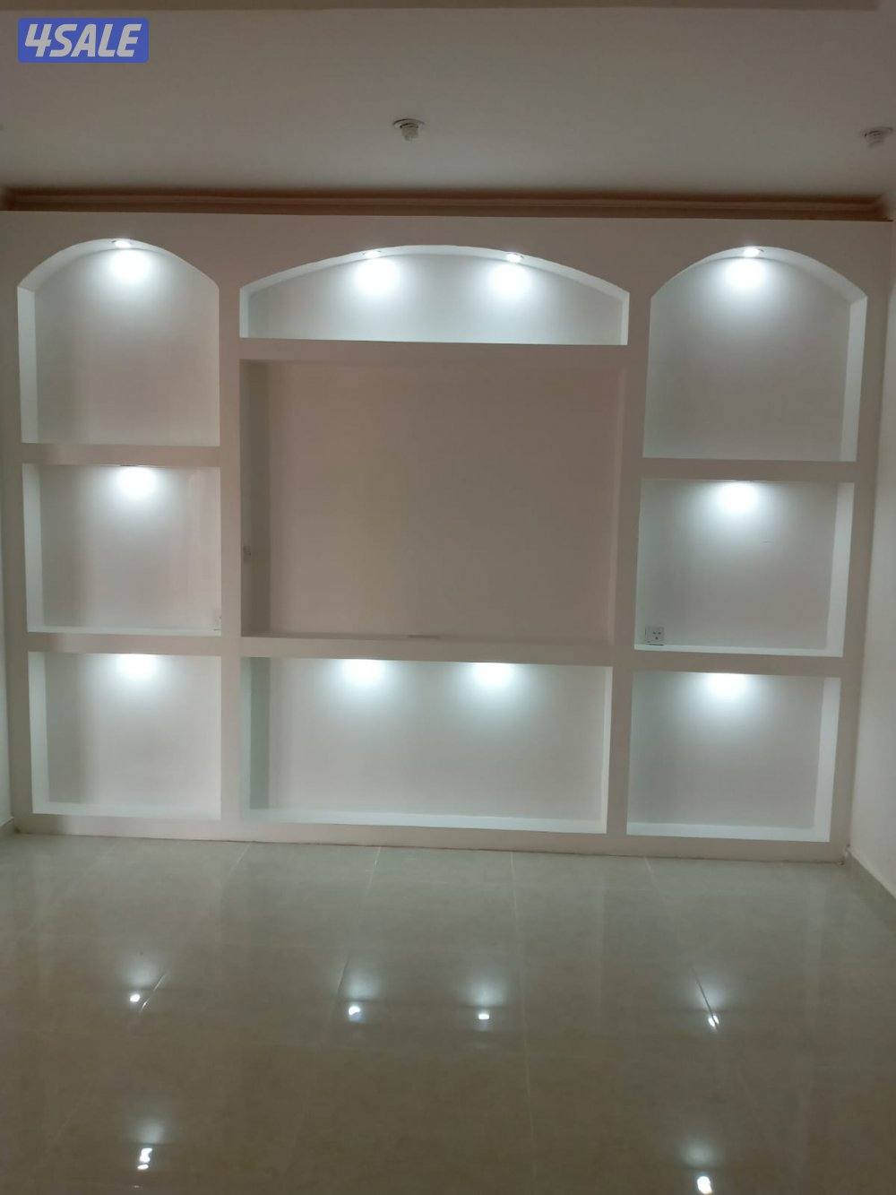 معلم جبسم بورد، سقف ٦٠×٦٠ ، سمنت بورد، باب خشب ، باب اكورديون3