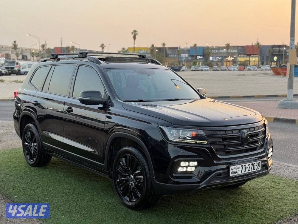 ام جي RX8 - موديل 2022 - عداد 91 - وارد الغانم - اعلى درجه1