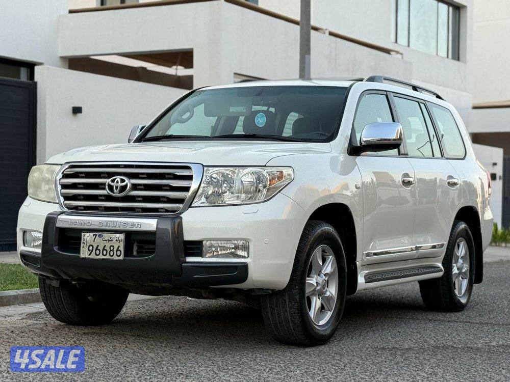 لاند كروزر VX-R1