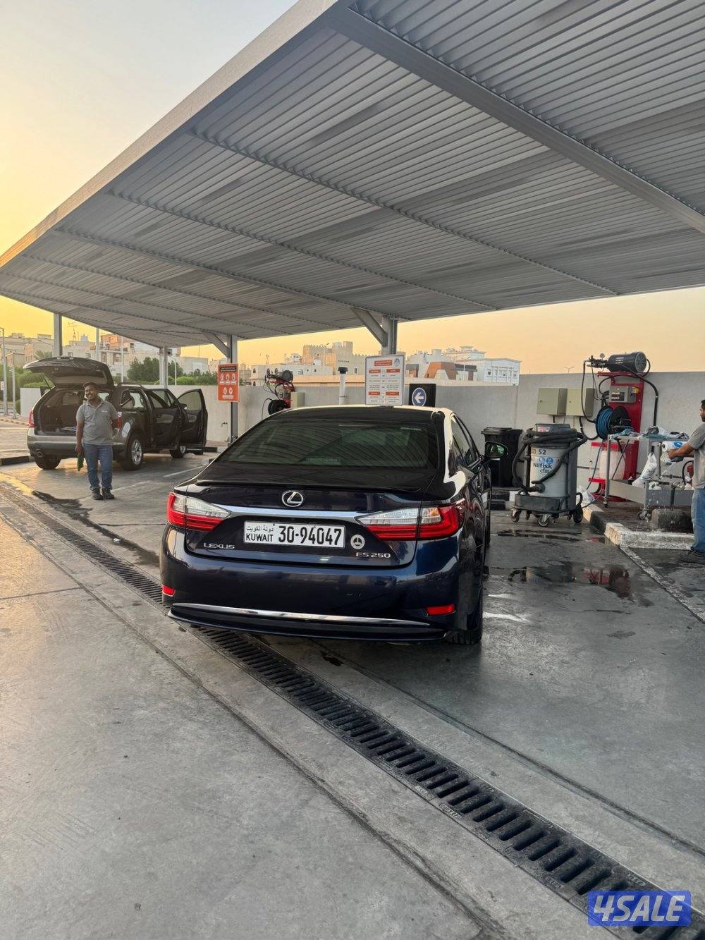 للبيع لكزس ES2