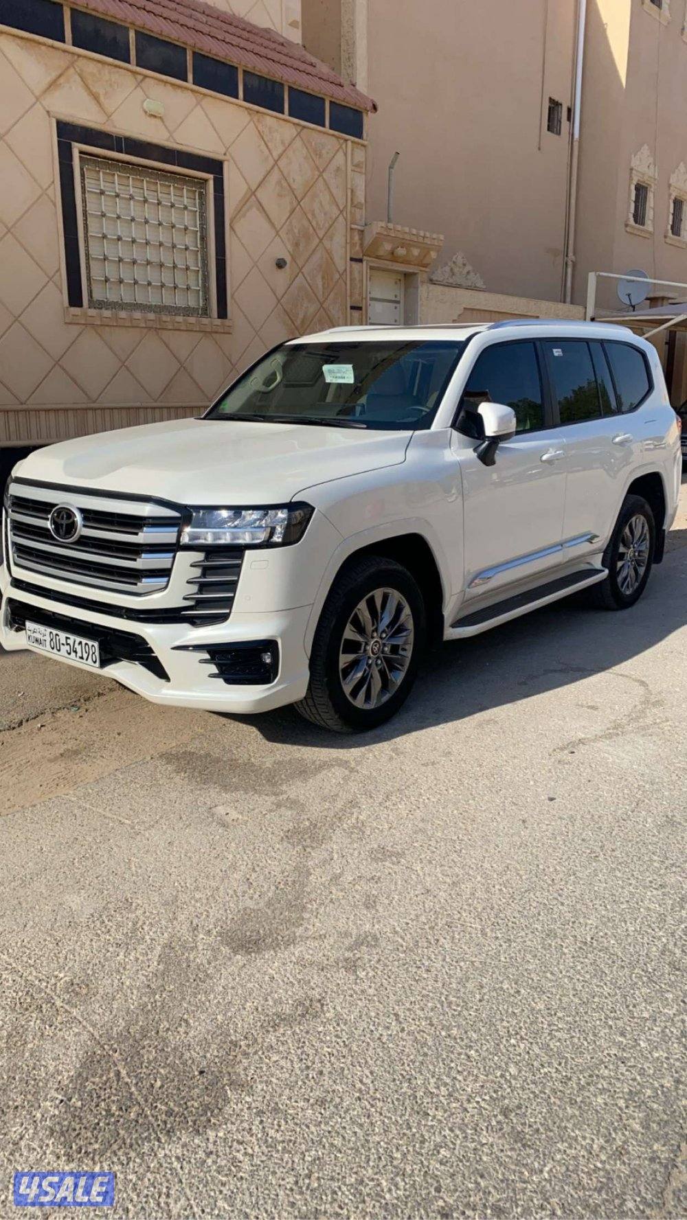 التواصل وتساب فقط ومانا مقصرين مع احد( بدون تيربو للعلم)0