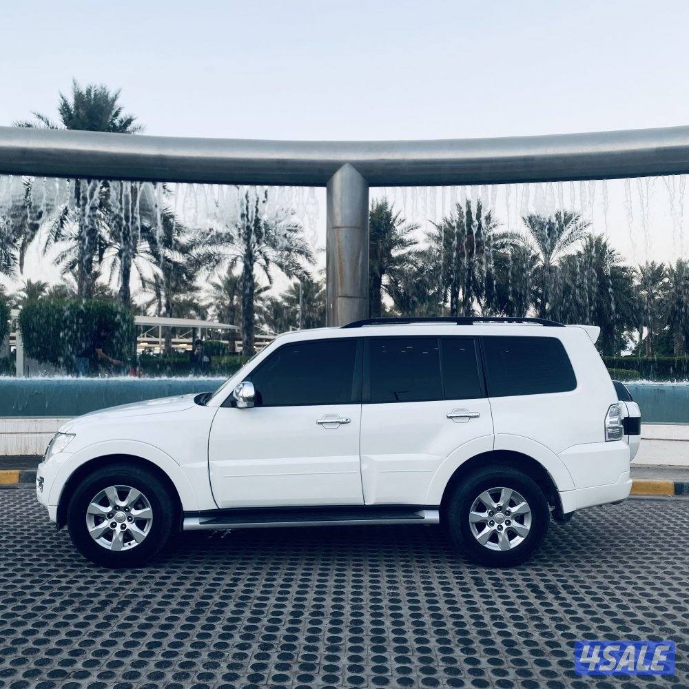 للبيع باجيرو / صبغ وكالة / موديل 2019 / مكينة صغيرة5