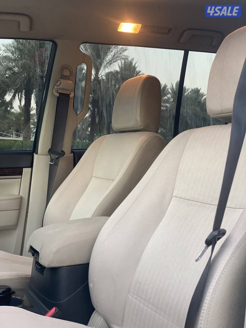 للبيع باجيرو / صبغ وكالة / موديل 2019 / مكينة صغيرة7