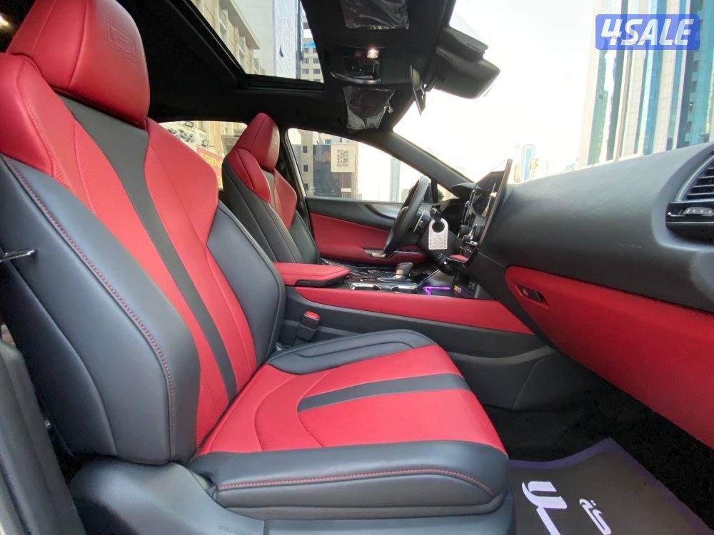 لكزس NX350 موديل 2025 عداد 12 الف كيلو فقط تحت الكفاله شرط الفحص6