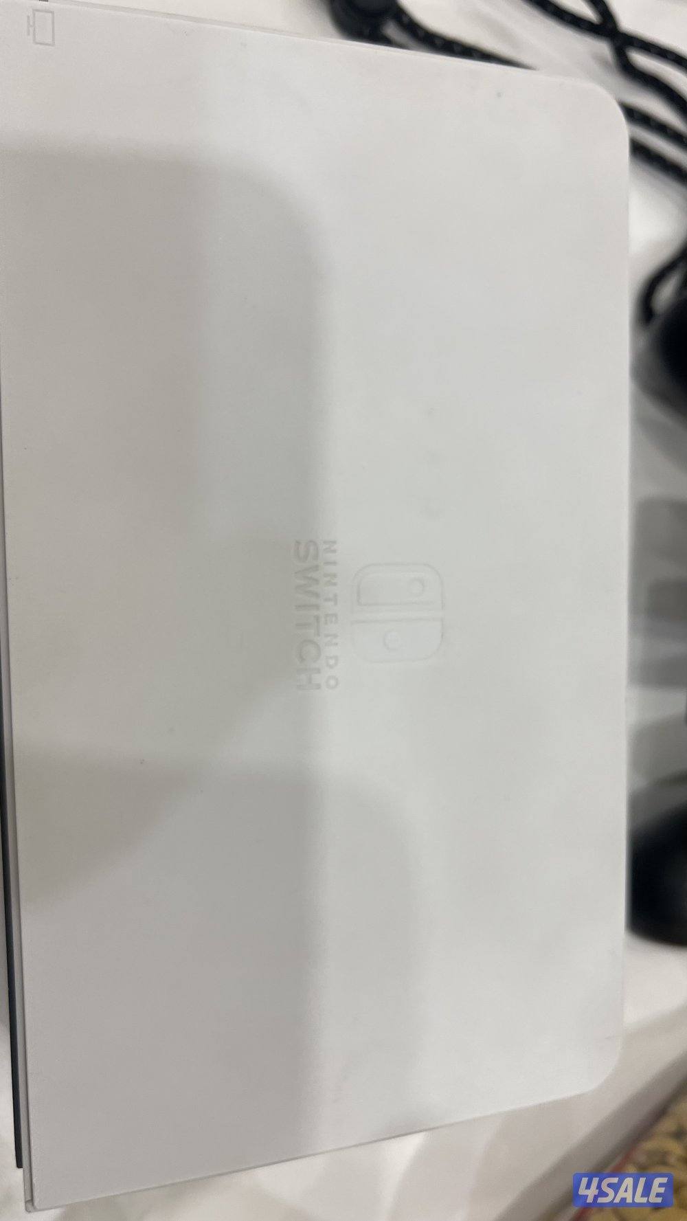 نينتندو سويتش اوليد مستعمل نظيف جداً واستعماله خفيف8