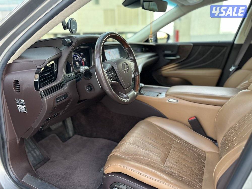 للبيع لكزس ls350 موديل 20193