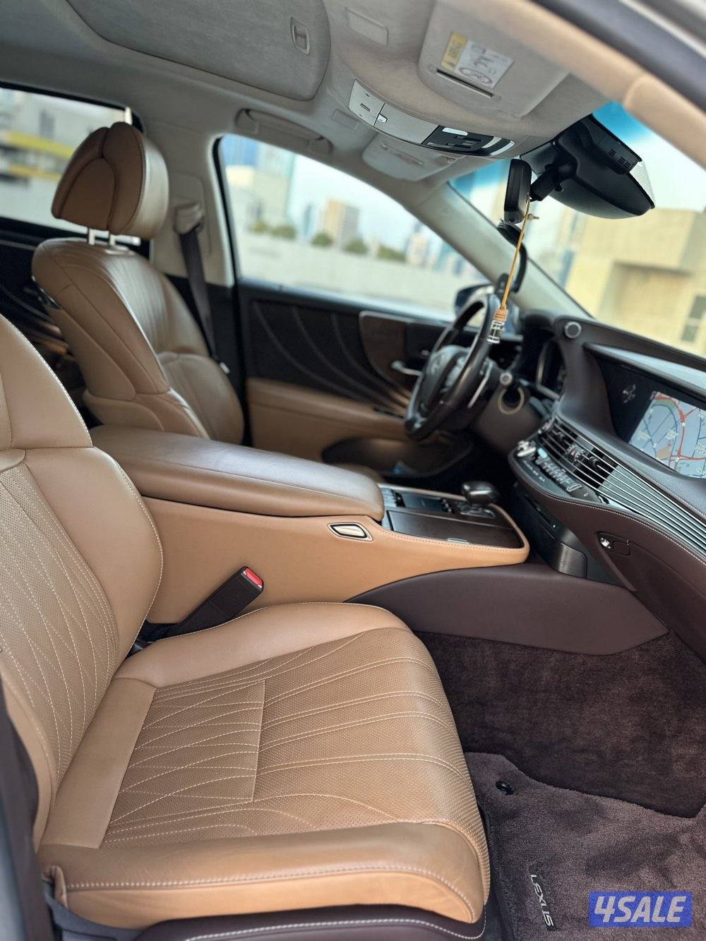 للبيع لكزس ls350 موديل 20195