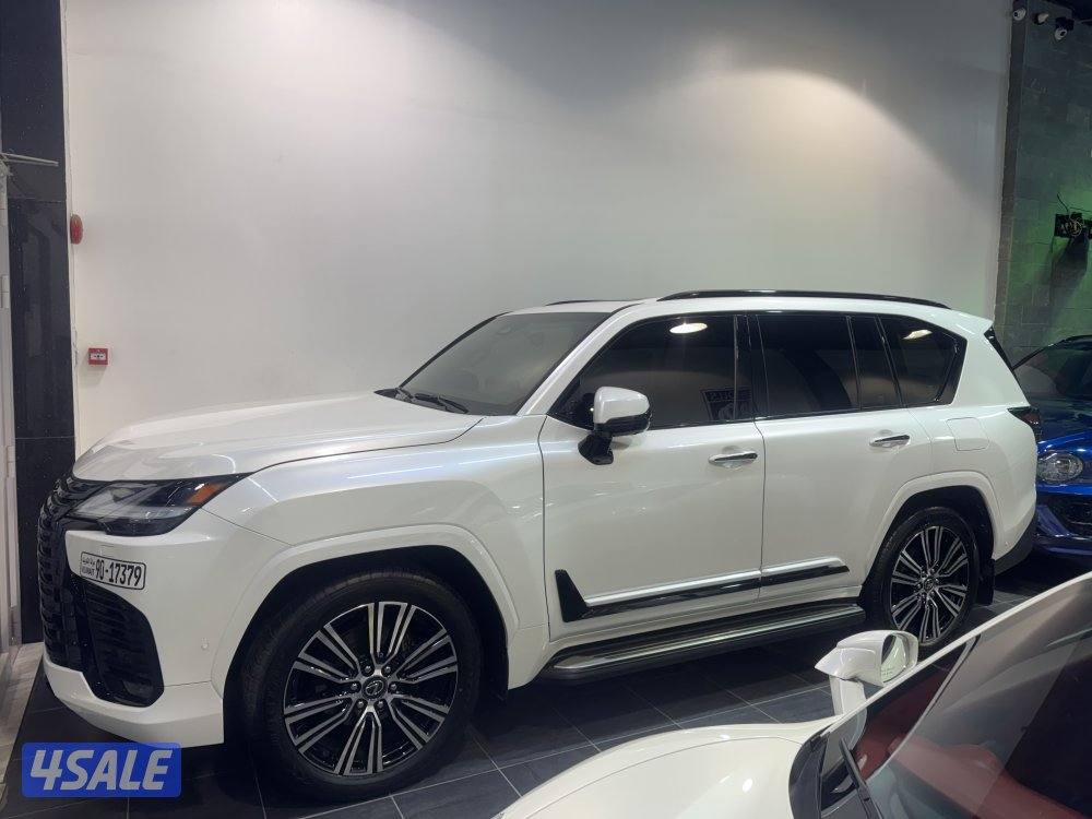 للبيع جيب لكزس LX700n موديل 20251