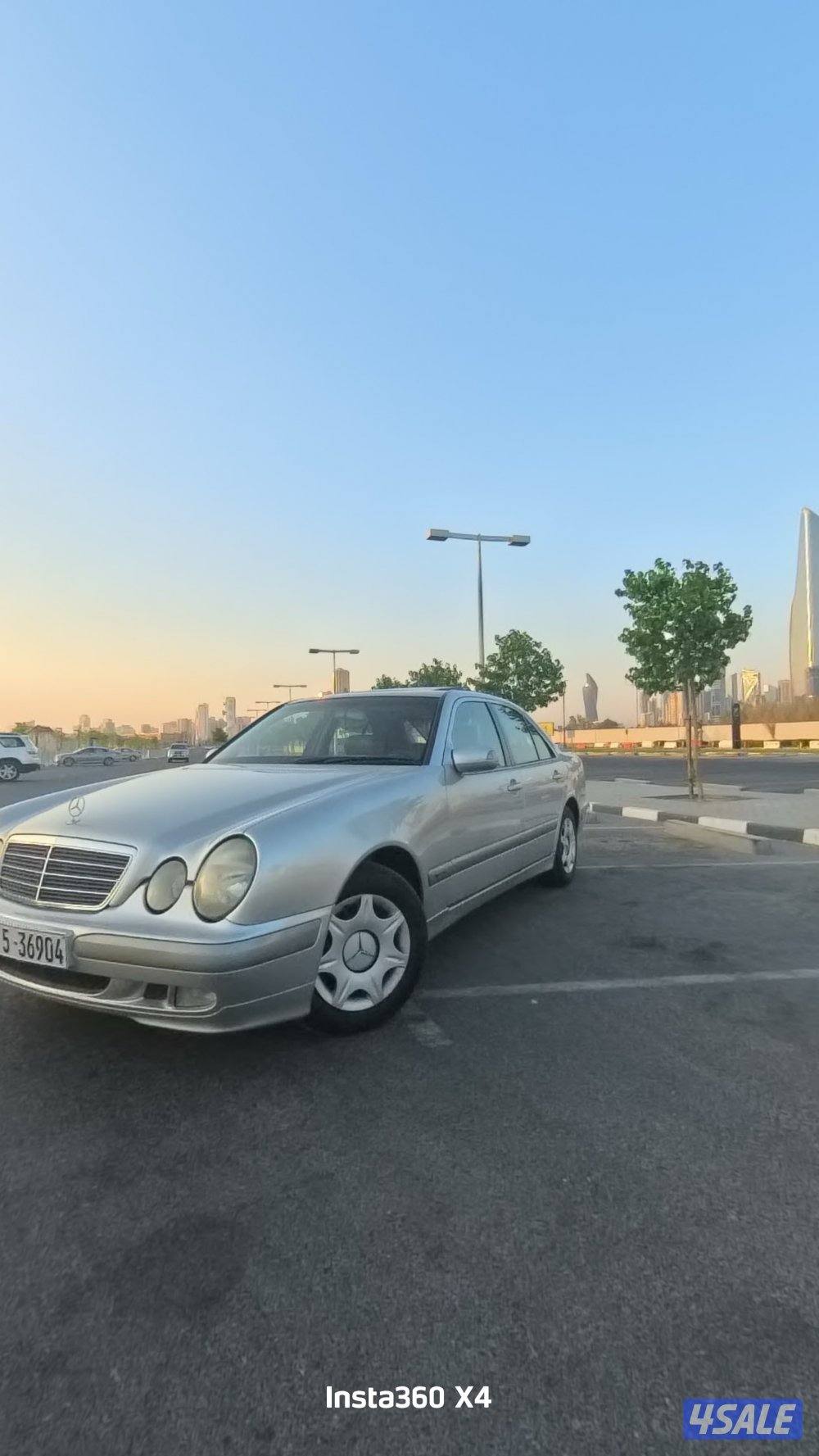 Mercedes-Benz E240 (Classic) – 20028
