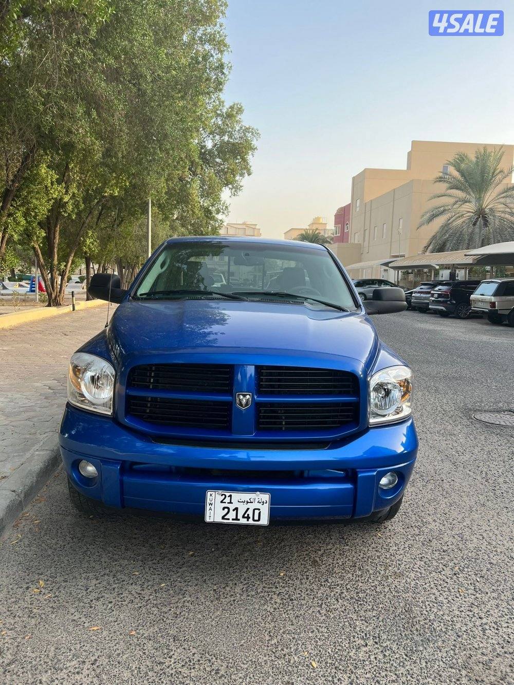 للبيع دودج رام الفل دبل قير فتحه جلد شاشه رنق كروم زينون نظيف منفوظ3