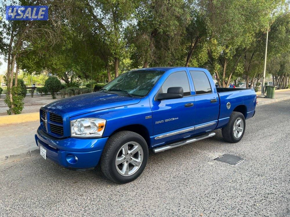 للبيع دودج رام الفل دبل قير فتحه جلد شاشه رنق كروم زينون نظيف منفوظ0