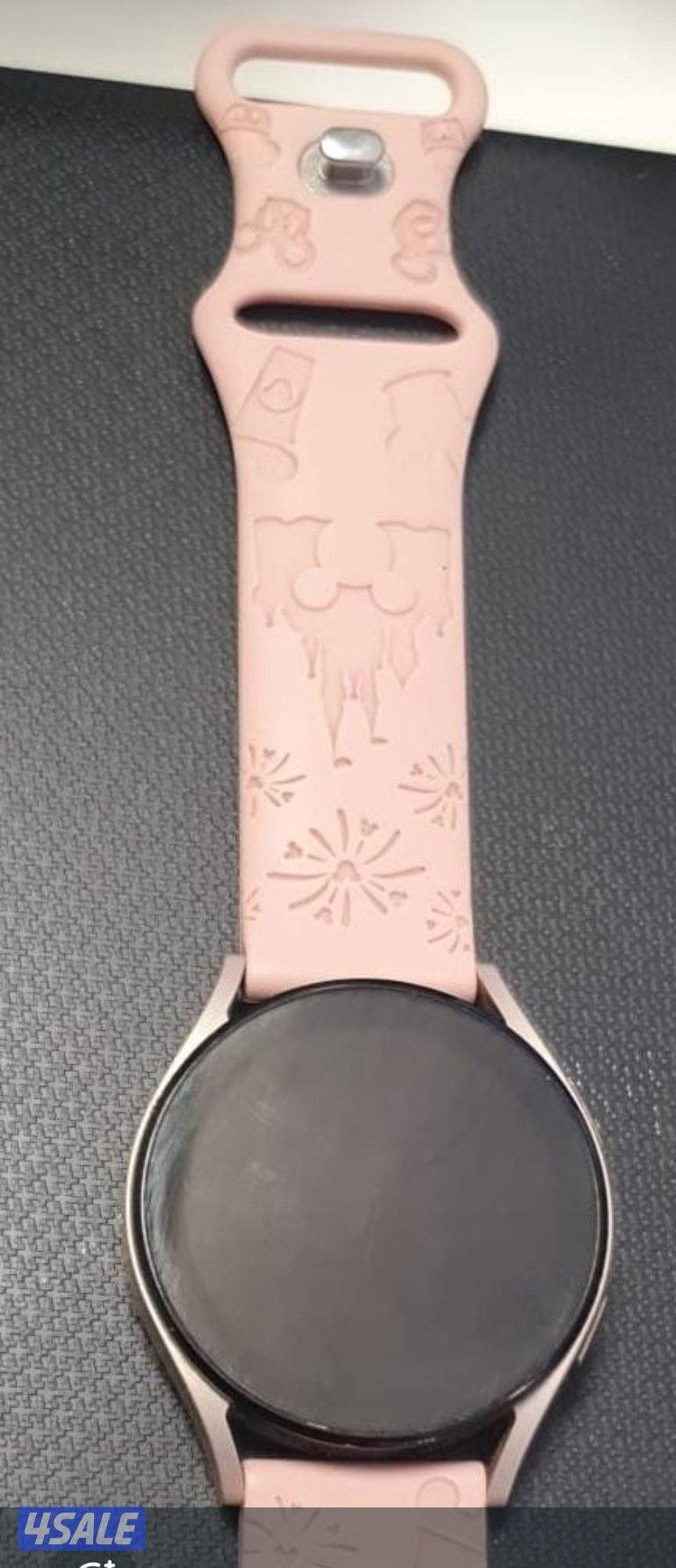 Samsung Galaxy Watch 5 - 40mm - good condition1