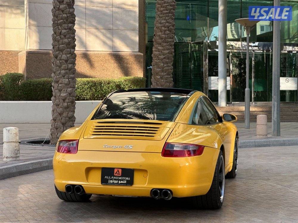 بورشه كريراTARGA4 موديل2007 عداد95الف وارد بهبهاني بحاله نادره2