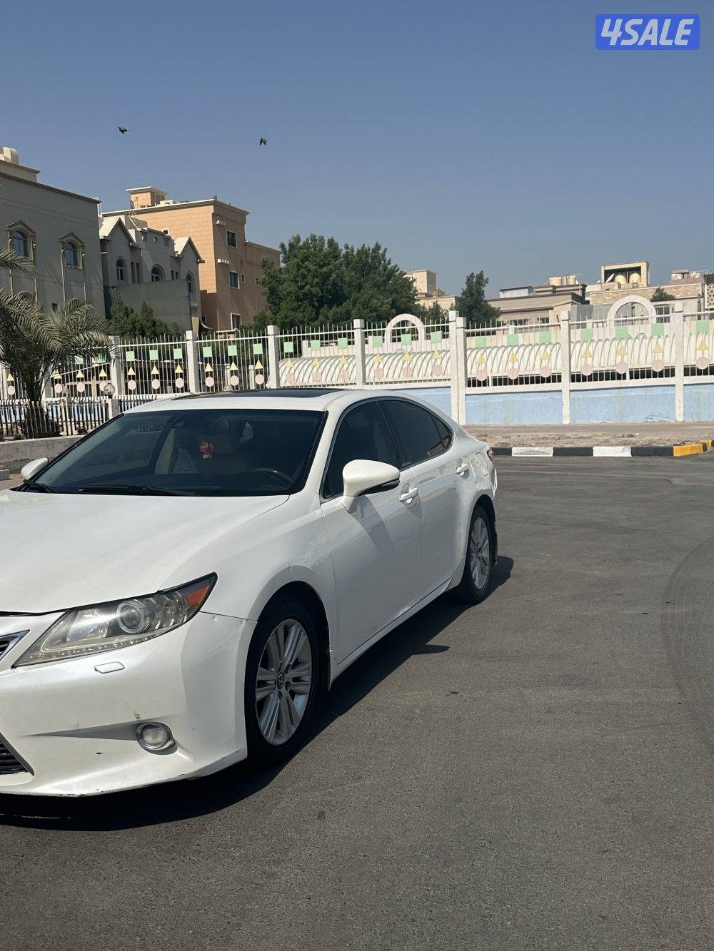 لكزس es350 موديل 20135