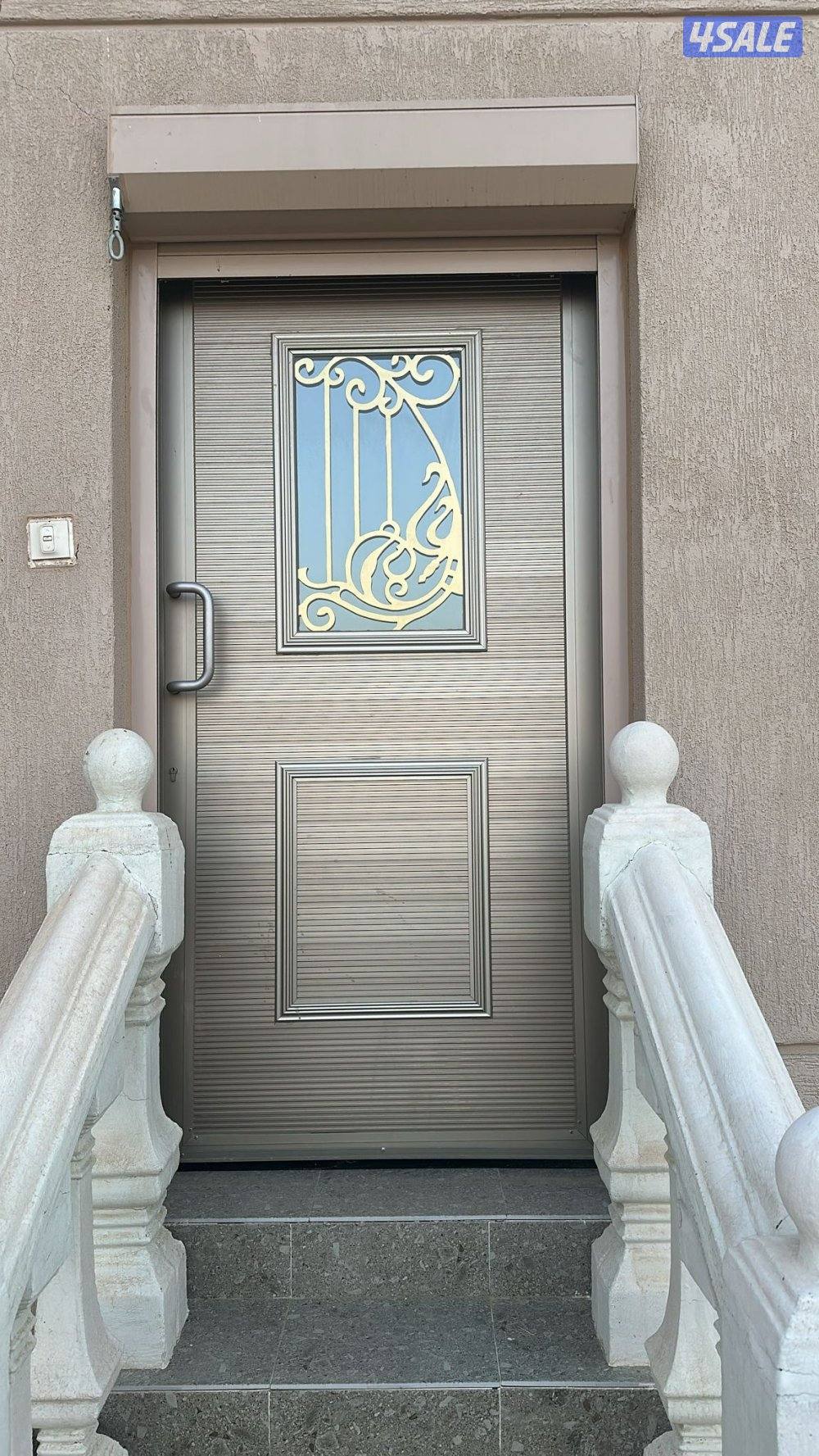 فني المنيوم6