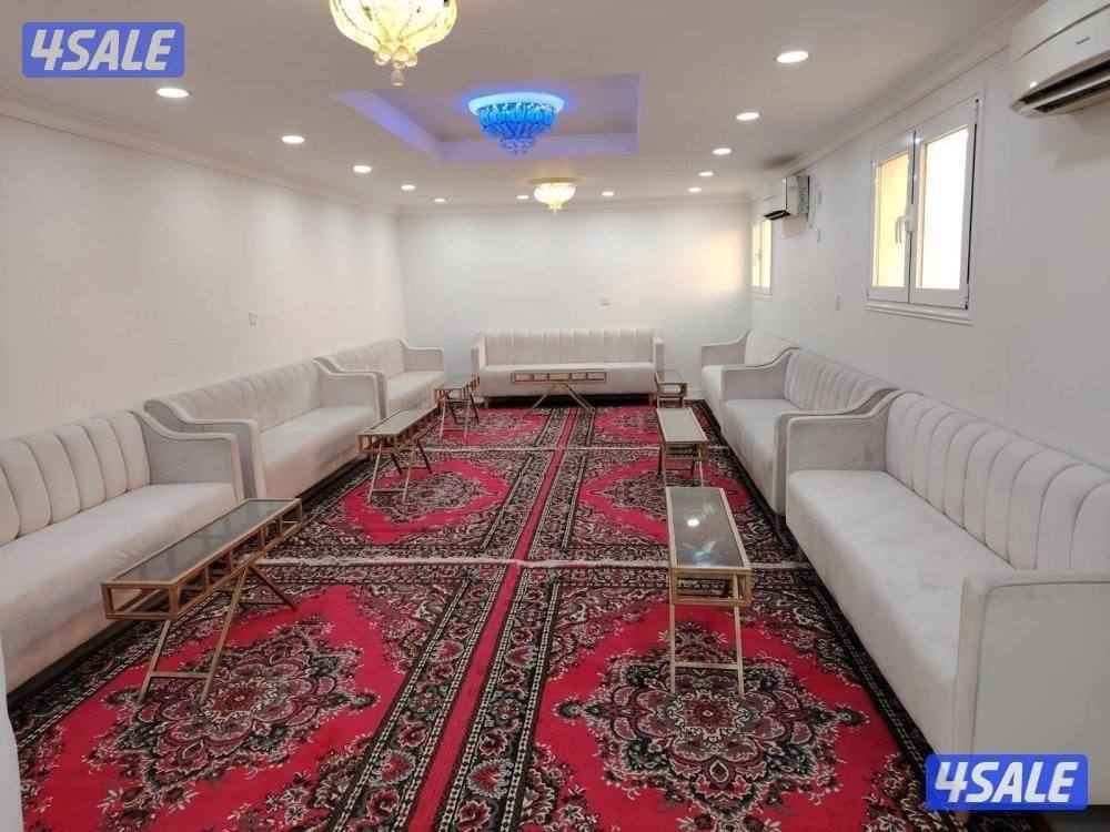 تأجير كرسي عزاء    وطاولات وجميع مستلزمات الأفراح خدمه ضيافه9