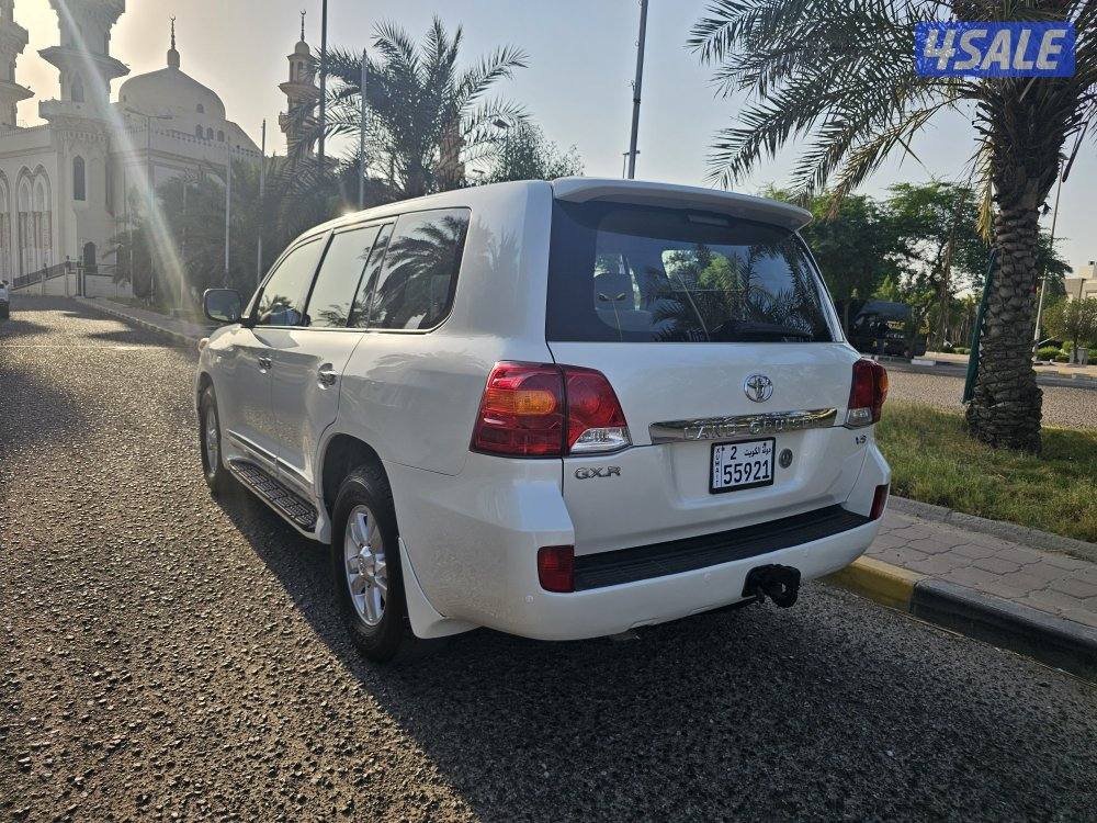 لاندكروز GXR الساير ٨ سلندر بحالة ممتازة2