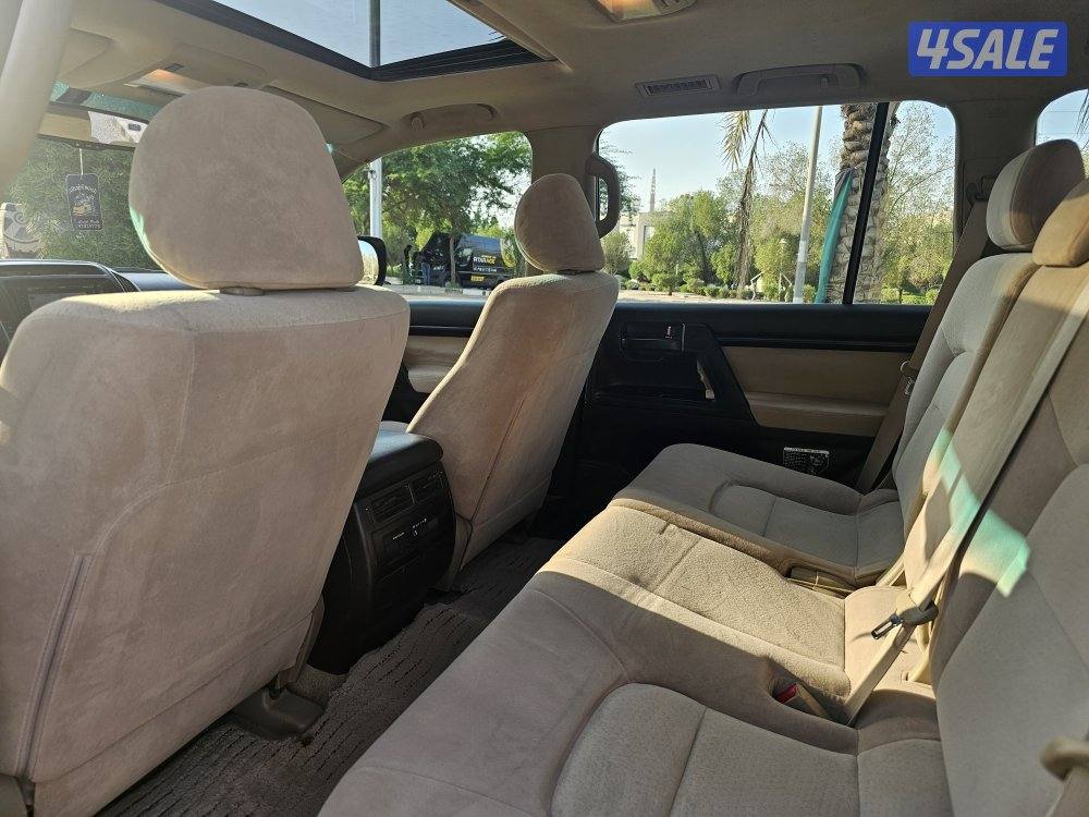 لاندكروز GXR الساير ٨ سلندر بحالة ممتازة7