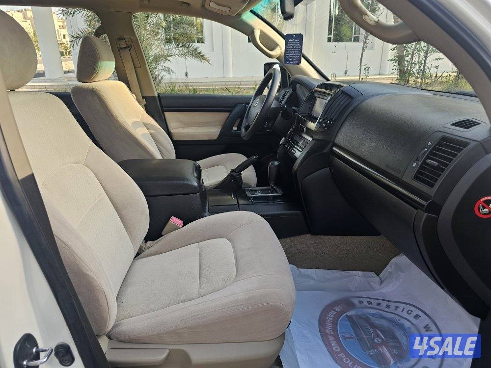 لاندكروز GXR الساير ٨ سلندر بحالة ممتازة9