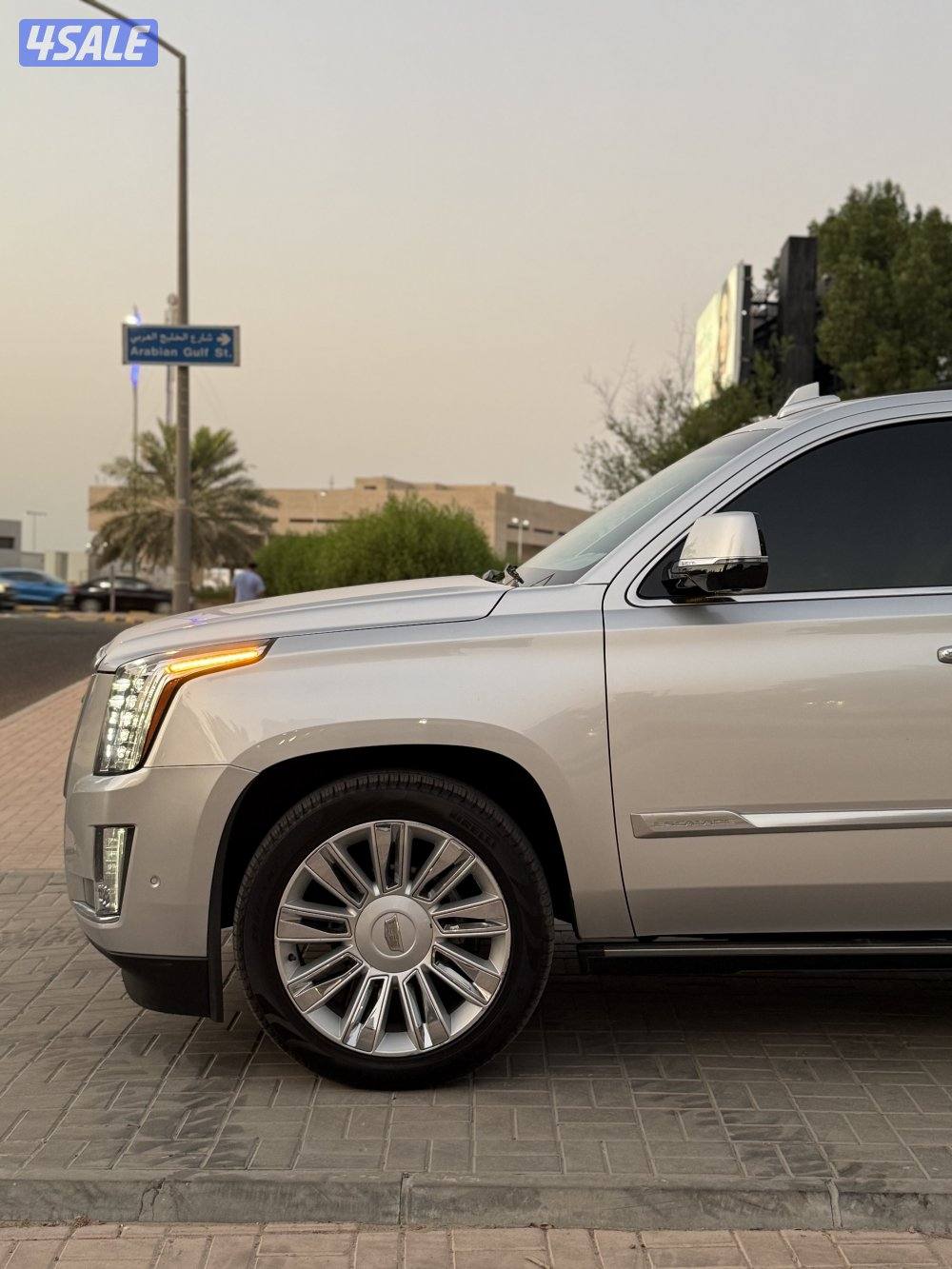 🔺كاديلاك اسكاليد بلاتنيوم 2018 الدرجه الاولي 🔺3