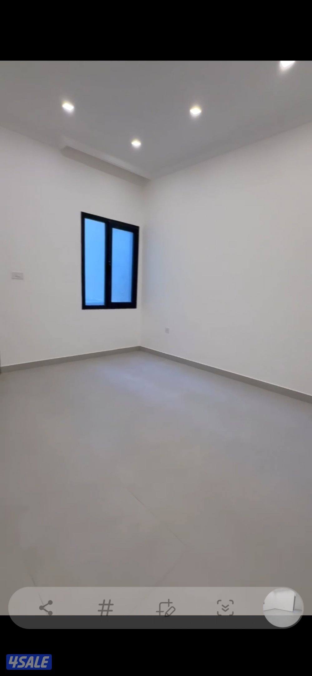 للإيجار دوار ارضي ٤ غ ماستر وصاله ومطبخ غ خاادمه غ غسيل مدخل ومخرج سهل6