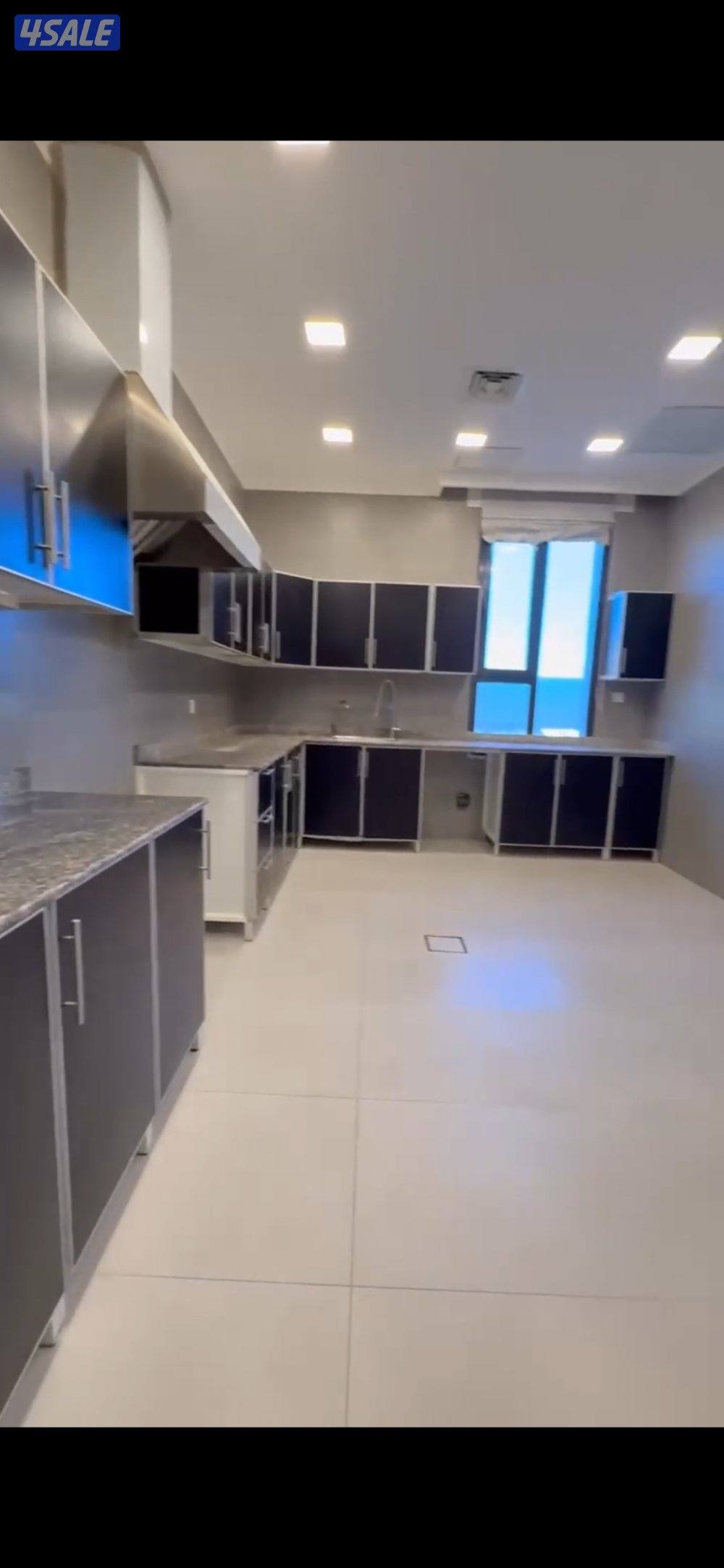 للإيجار دوار ارضي ٤ غ ماستر وصاله ومطبخ غ خاادمه غ غسيل مدخل ومخرج سهل7