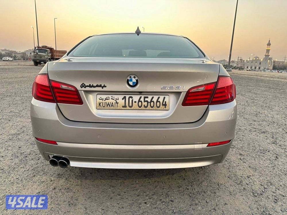 بي ام 523i موديل ٢٠١١ في قمة النظافة3