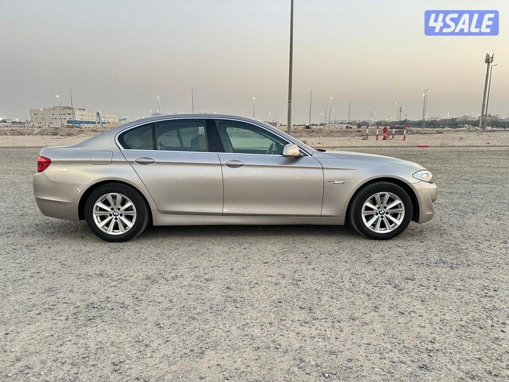 بي ام 523i موديل ٢٠١١ في قمة النظافة5