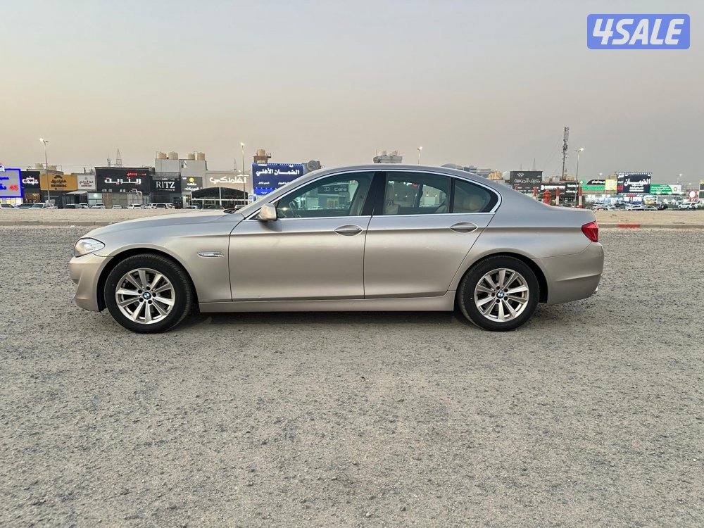 بي ام 523i موديل ٢٠١١ في قمة النظافة10