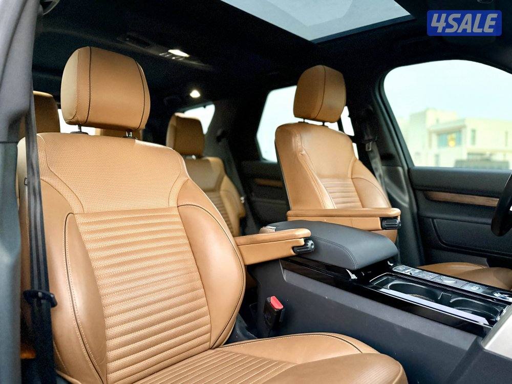 موديل 2018 بحالة ممتازه داخليه تان + بانوراما ٦ سلندر5