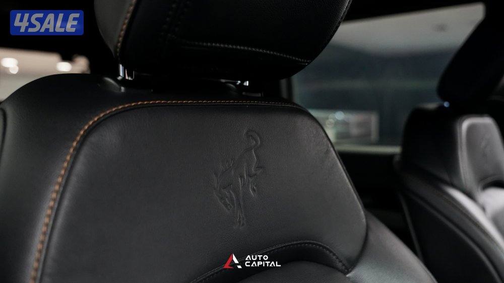 Ford Bronco -- Badlands V611